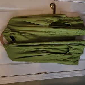Chartreuse sweater with hood and pockets, high/low details, 3x
